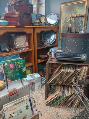 Dents Run Antiques and Artisans