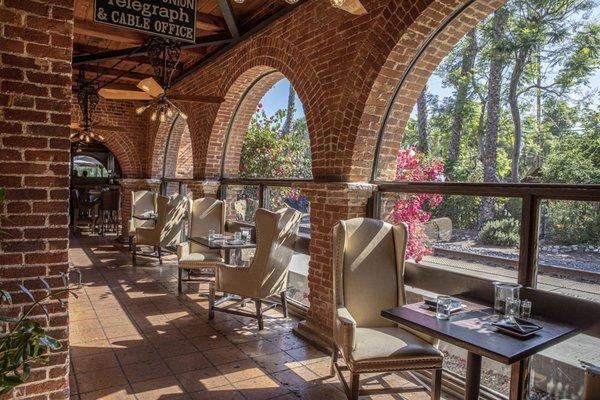 Historic Hallway, watch trains pass by in an intimate setting