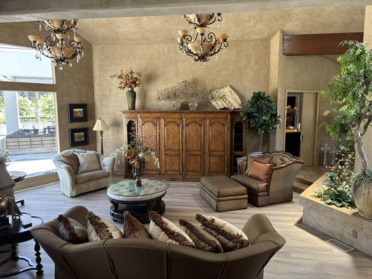 Rays Carpet One Floor & Home