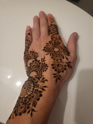 Vibhuti Henna Art