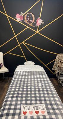 The Sculpting room where you come to get pampered & relax! Where the worries melt away!