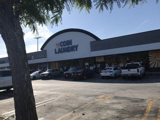 Todo estaba sucio en este parking