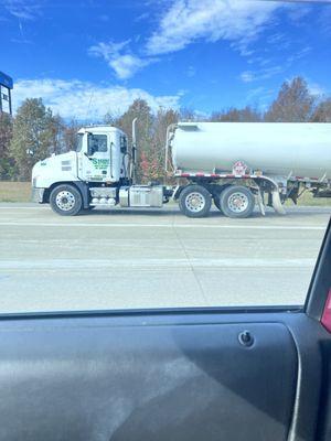 This guy should be pulled off the road.Im a Walmart have been for years I haul Hazmat . This driver was trying to push me !! An right on me.