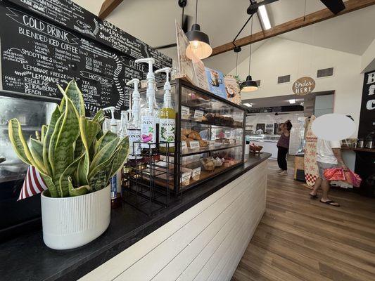 Maureen's Ice Cream & Desserts