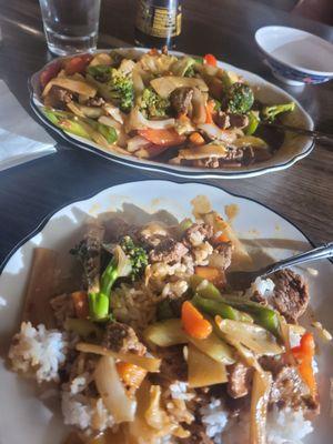 Elkhorn Club and Linda's Thai Room