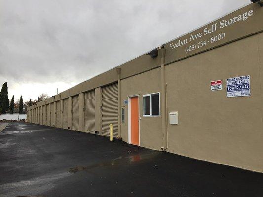 Evelyn Ave Self Storage