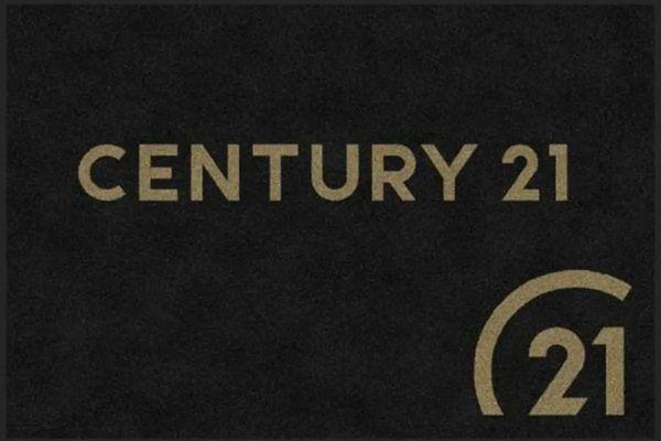 Marta Kertesz - Century 21 Homestar