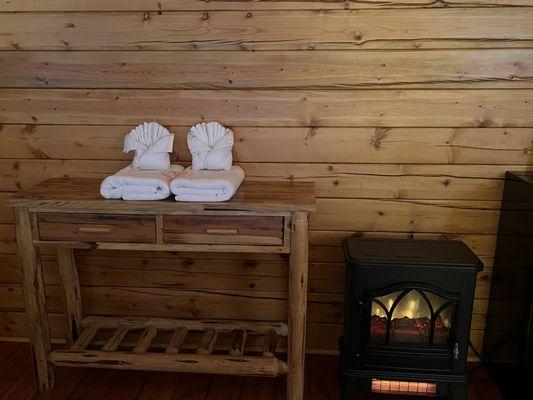 The Deluxe Kabin is warm and cozy anytime you want to getway.
