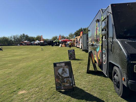 A lot of great food truck at the Bap Dumpling festival.
