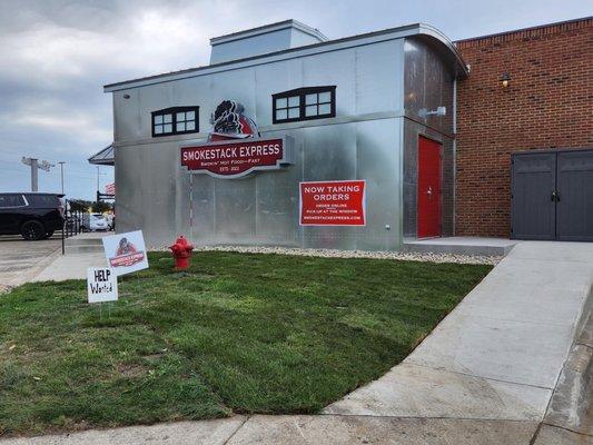 It is attached to Cowboy Jacks Bar and Restaurant, but it is separate and not affiliated with them.