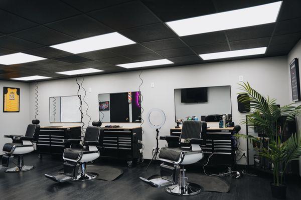 Lucky Star Barbershop