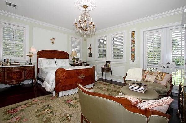 Lynley Ciorobea, REALTOR | Lynley Residential Group - REAL