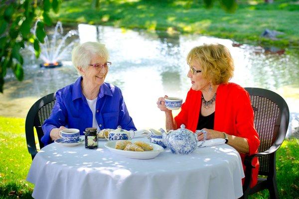 Apple Valley Village Health Care Center