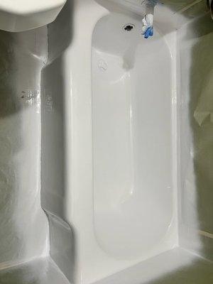 After Tub Refinishing by Bay State Refinishing