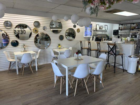 Dessert by MommaCakes