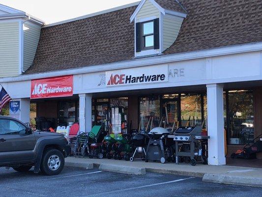 Baskin's Ace Hardware