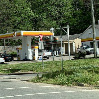 Gunston Shell shack, Spring