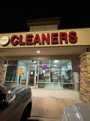 This is the cleaners next to Safeway on 144th in Broomfield. This is the location that steals your property and then vanishes