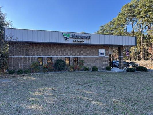 Vermeer All Roads - Fayetteville Storefront