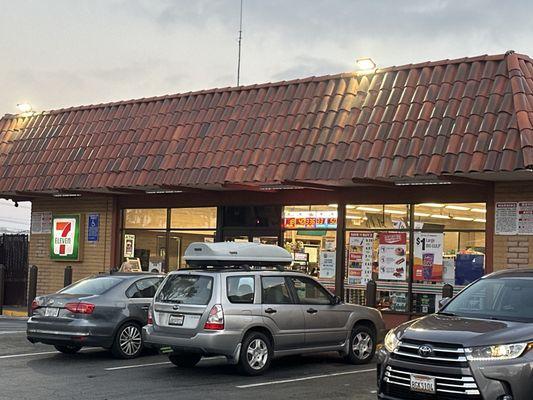 7-Eleven