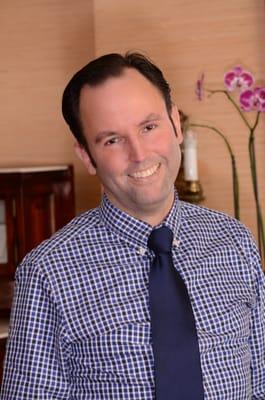 Dr. Luis Del Castillo, DMD. Specialty: Prosthodontics