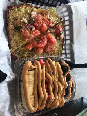 Mini acai bowl and avacado toast. 6.00!! Amazing