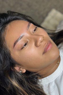 Brow lamination + wax + stain