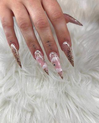 Another picture of the cloudy dreamy nails