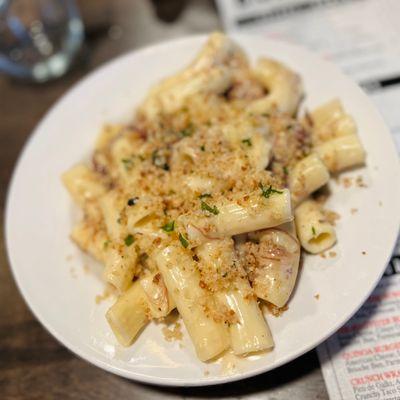 Gluten free short rib mac & cheese