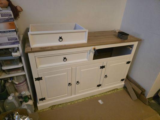 Kinda what I got after having to drill my own holes, fix the cracks, find missing screws etc.