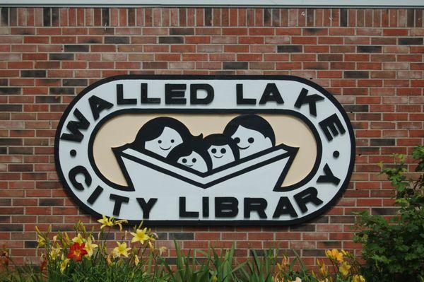 Walled Lake City Library