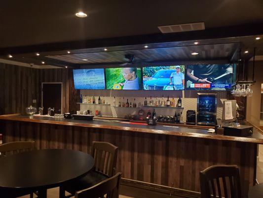 The Masters Restaurant & Bar