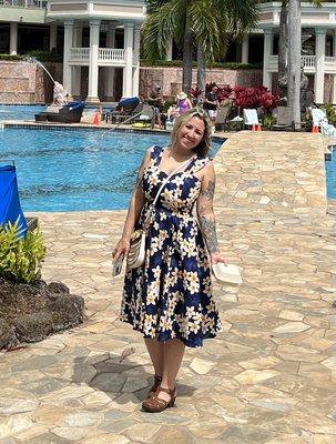 Red Hibiscus & Gifts