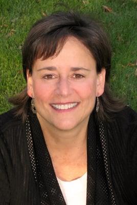 Terri Fry Brukhartz. Business Coach