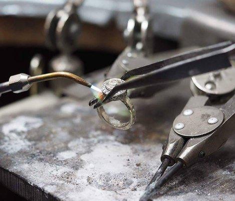 Jewelers Cash for Gold