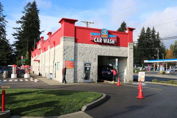 Car Wash Entrance