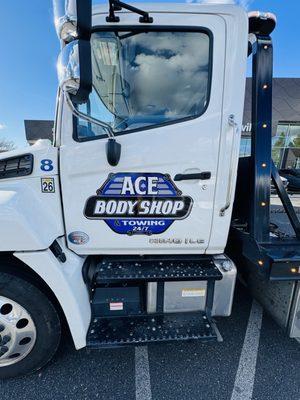 Ace Body Shop & Towing