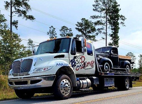 B & D Towing and Recovery