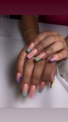 Nails acrylic
