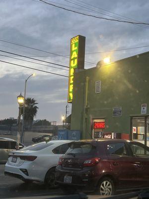 Los Lavaderos Coin Laundries