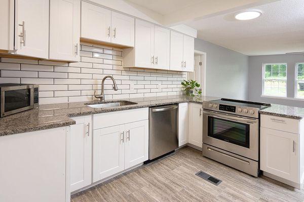 Rock Star Tops of Cleveland