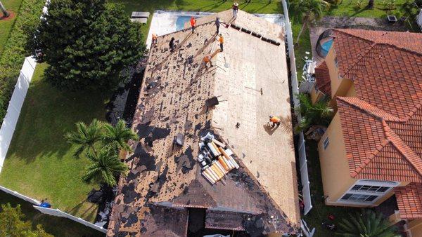 Storm Code Roofing & Repair Team