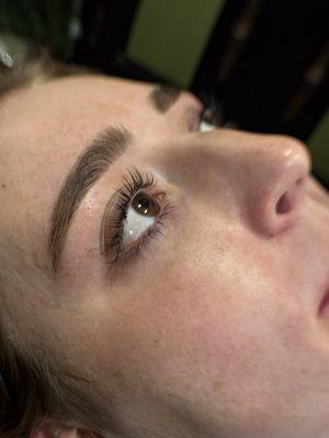 Lash lift and brow wax with a stain