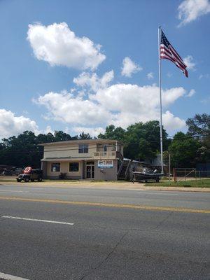 2 Gauge Marine & Trailer