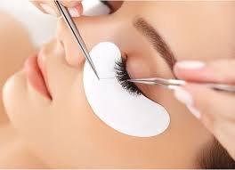 eyelash extension