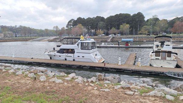 Florence Harbor Marina & Restaurant