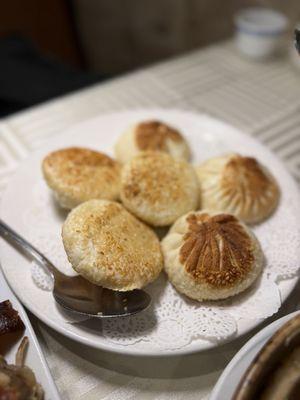 Full House Seafood Restaurant