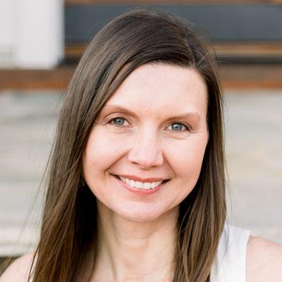 Margaret Craye, REALTOR (principal and team leader) Lifestyle and Lake Real Estate Group | Smith Mountain Lake, Virginia