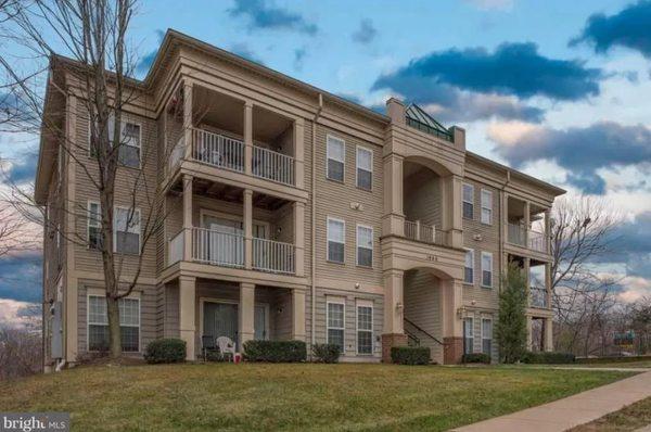 Enrique Pisfil - Prince William Realty