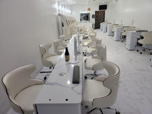 DV Pro Nails & Spa